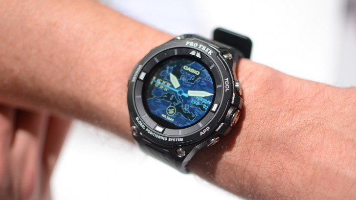 CASIO WSD - F20 นาฬิกาอัจฉริยะสำหรับนักผจญภัย บนระบบ Android wear 2.0