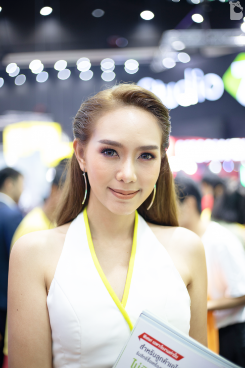รวมภาพสาวๆ และคลิปบรรยากาศภายในงานมหกรรมมือถือ Thailand Mobile Expo 2019