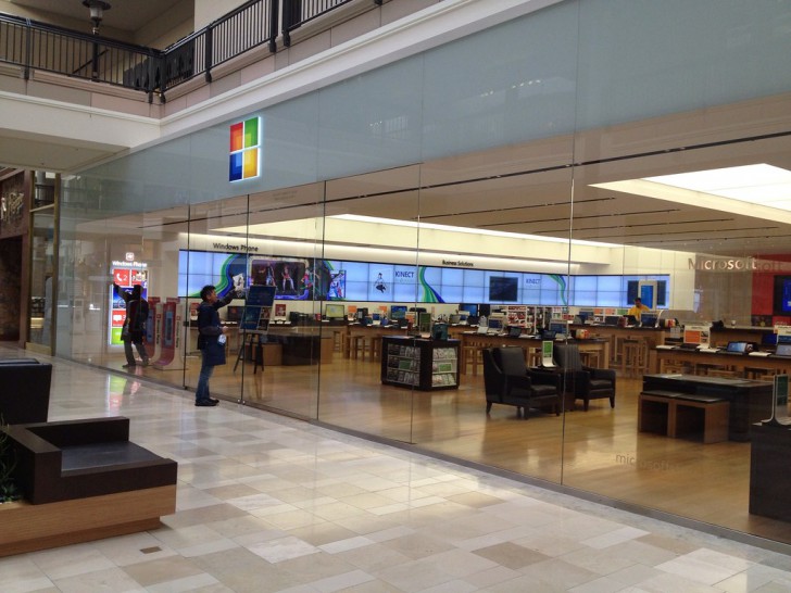 Microsoft ประกาศปิดหน้าร้าน Microsoft Store ทุกสาขาทั่วโลก! 