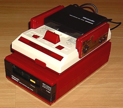 มาเล่นเกม Famicom กันเถอะ เล่นกับเพื่อน 2 คน ผ่านอินเตอร์เนตได้ด้วยนะ :D