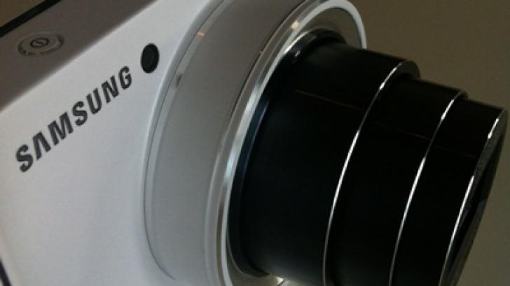 รีวิว สัมผัสแรก Samsung Galaxy Camera