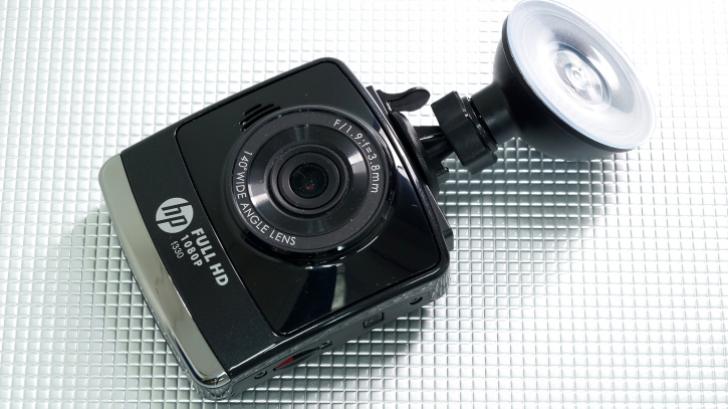 hp f330 กล้องติดรถที่ไว้ใจได้ ภาพชัดใสทั้งกลางวันและกลางคืน