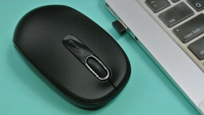 microsoft-wireless-mobile-mouse-1850-left2