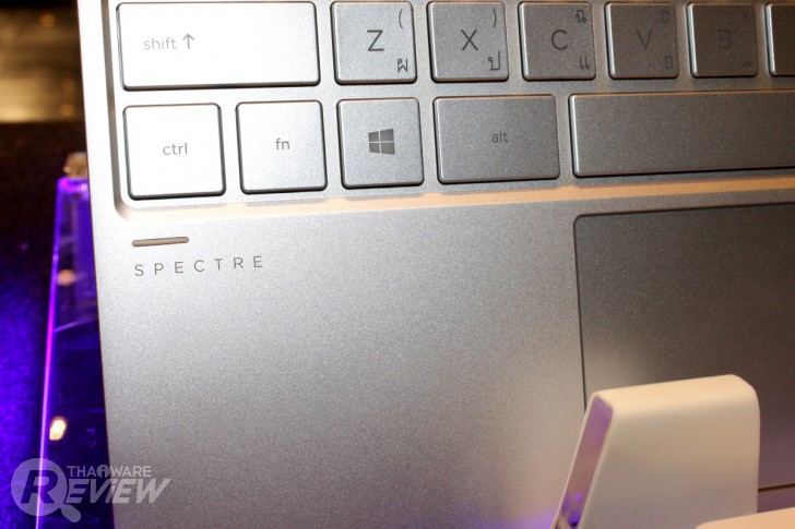 HP Spectre x360 และ HP ENVY Laptop พรีเมียมโน้ตบุ๊คแห่งปี 2017