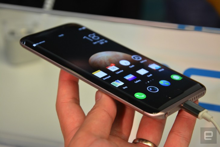 Huawei Honor Magic สมาร์ทโฟนจอโค้ง พร้อมจุดเด่น Magic Live ผู้ช่วยอัจฉริยะ [แปล]