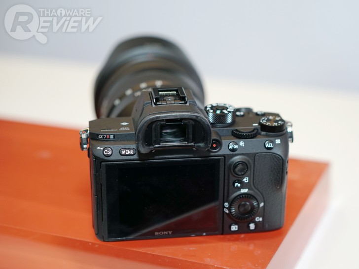 ลองเล่นกล้อง Sony a7R Mark III พร้อมตัวอย่างภาพถ่าย