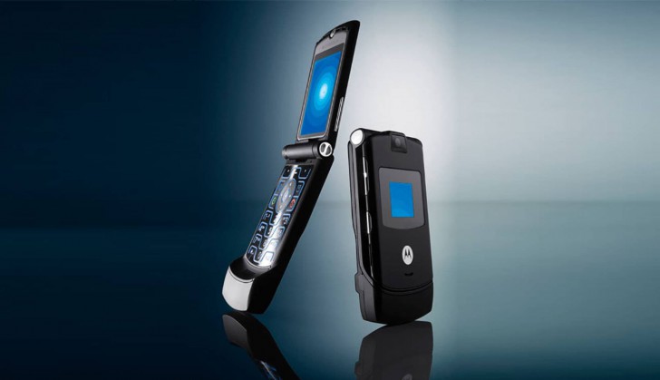 RAZR V3 มือถือที่แหกกฏของ Motorola จนประสบความสำเร็จกลายเป็นตำนาน