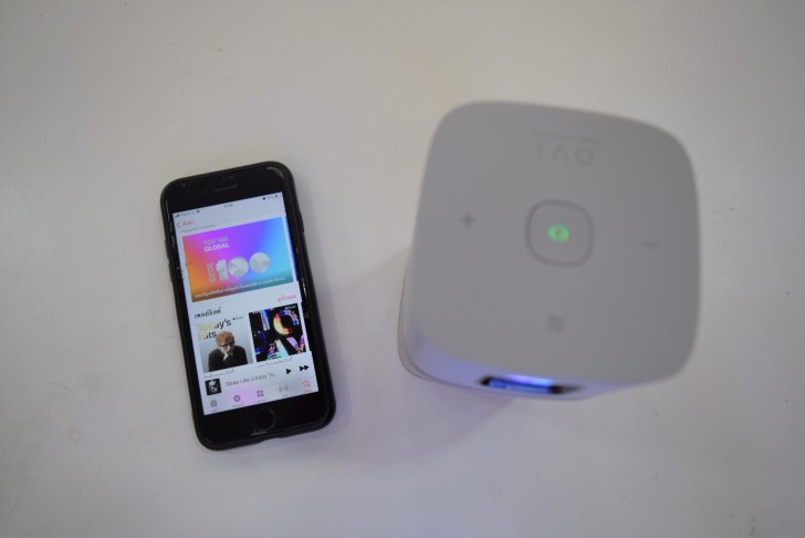 BenQ GV1 มินิโปรเจคเตอร์พกพา เชื่อมต่อ Wi-Fi ได้ พร้อมลำโพง Bluetooth ในตัว