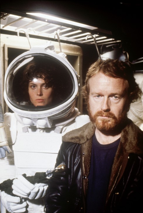 Sigourney Weaver และ Ridley Scott ใน หนัง ภาพยนตร์ Alien