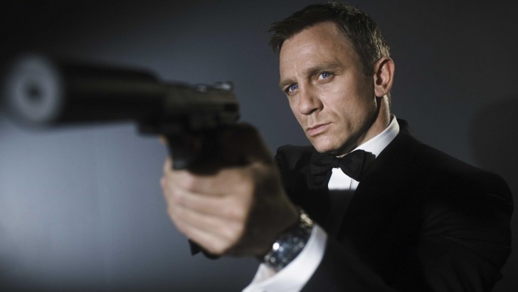 Daniel Craig ในบท James Bond จาก Casino Royale