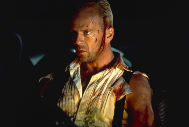 Bruce Willis ในบท Korben Dalls จาก The Fifth Element