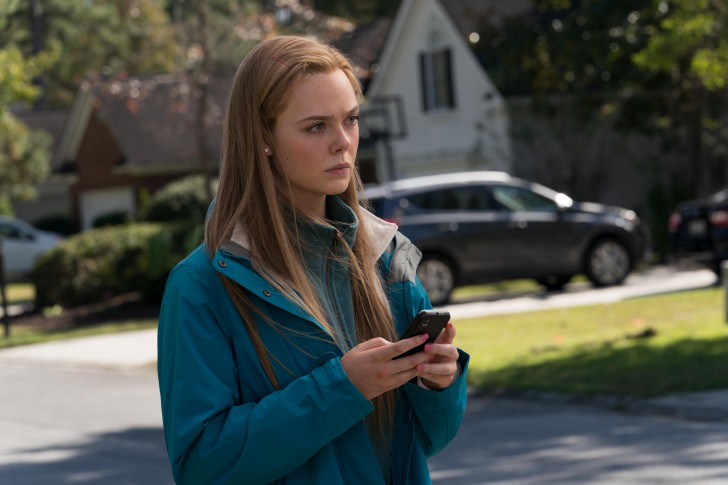 Elle Fanning ในบท Michelle Carter จาก The Girl from Plainville