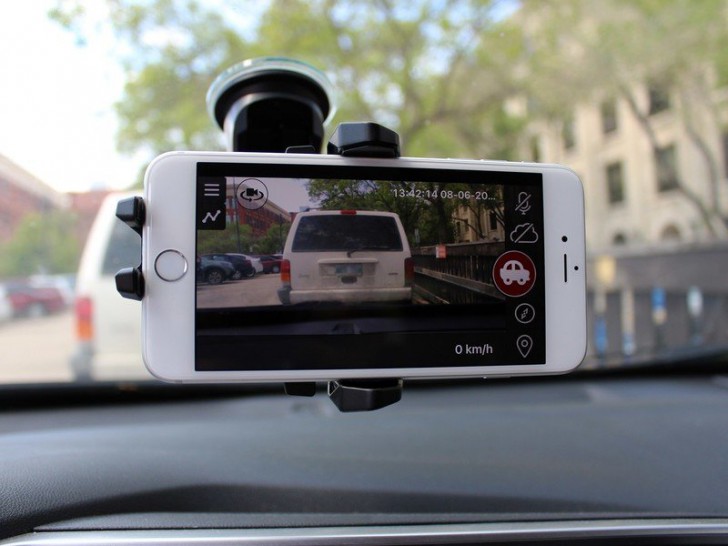 ใช้มือถือเก่าเป็น กล้องติดรถยนต์ (Use Old Mobile Phone as a Dashcam)