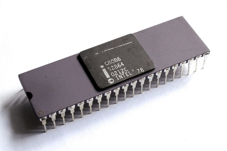หน่วยประมวลผลกลาง หรือ ซีพียู Intel 8086