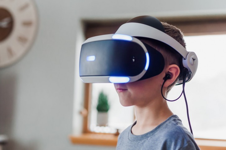 แว่น VR อันตรายต่อเด็กมากกว่าผู้ใหญ่ !