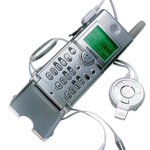 Samsung SPH-M100 มือถือรุ่นแรกของโลกที่ฟัง MP3 ได้